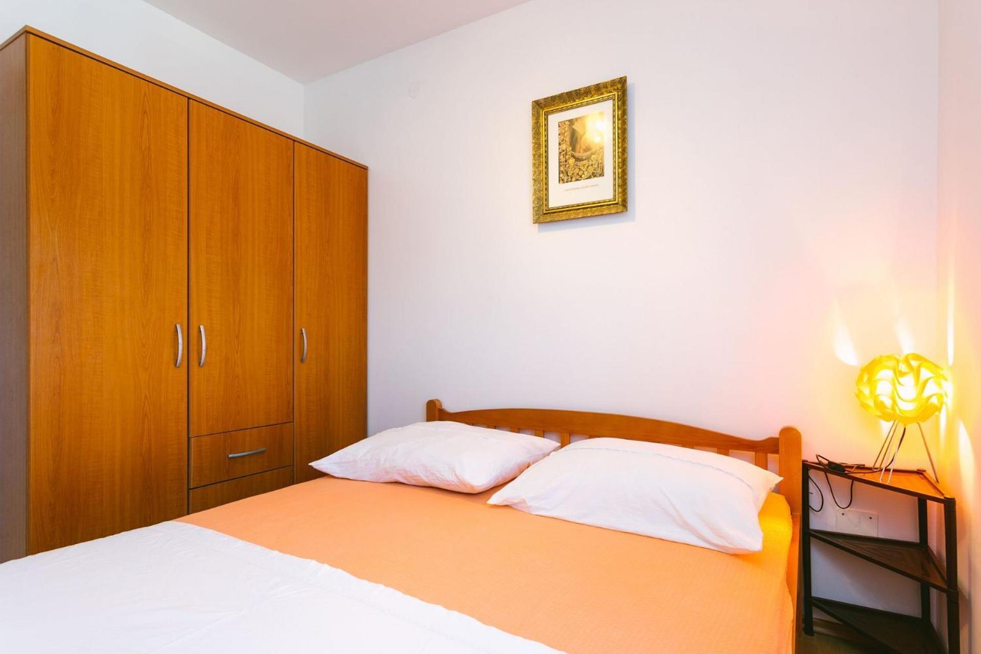 Apartments Ivica - 150M From Sea Trogir Exterior foto